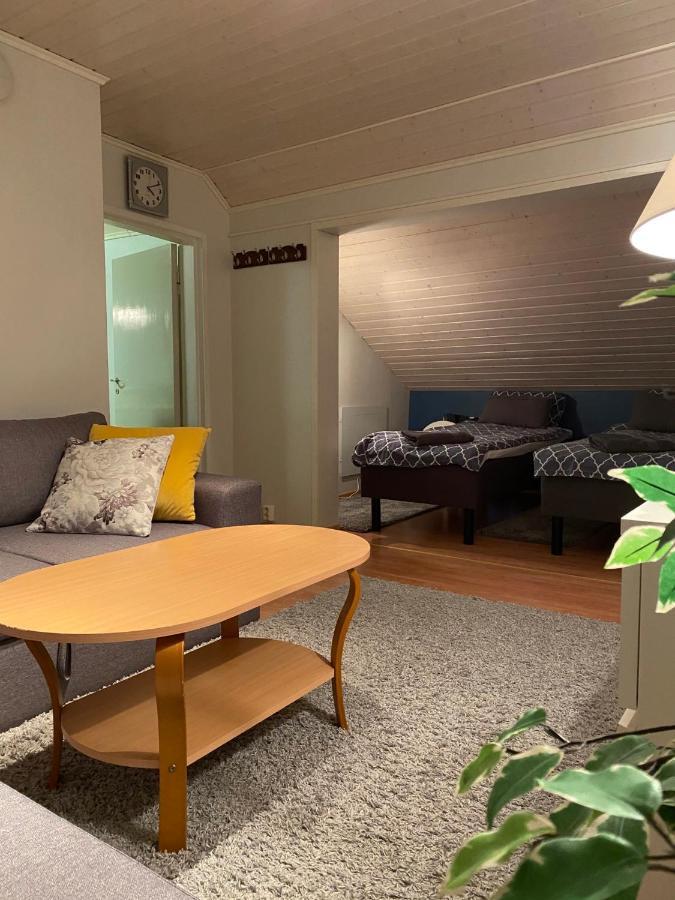 Jämsä Koskentien Kotimajoitus & Luxury Glamping 아파트 외부 사진