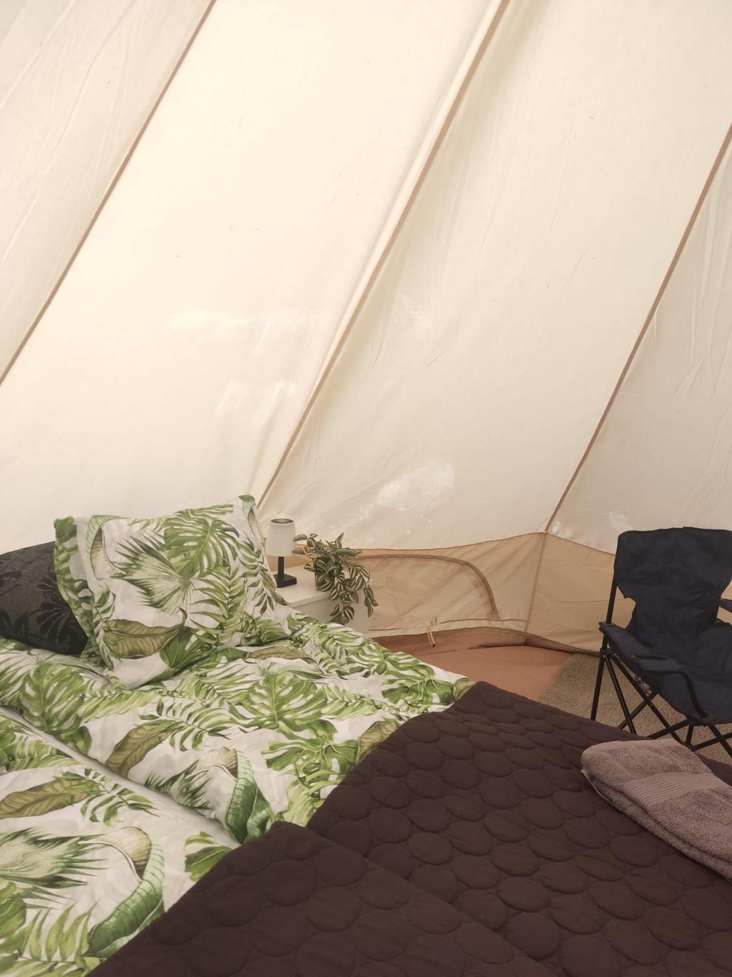 Jämsä Koskentien Kotimajoitus & Luxury Glamping 아파트 외부 사진