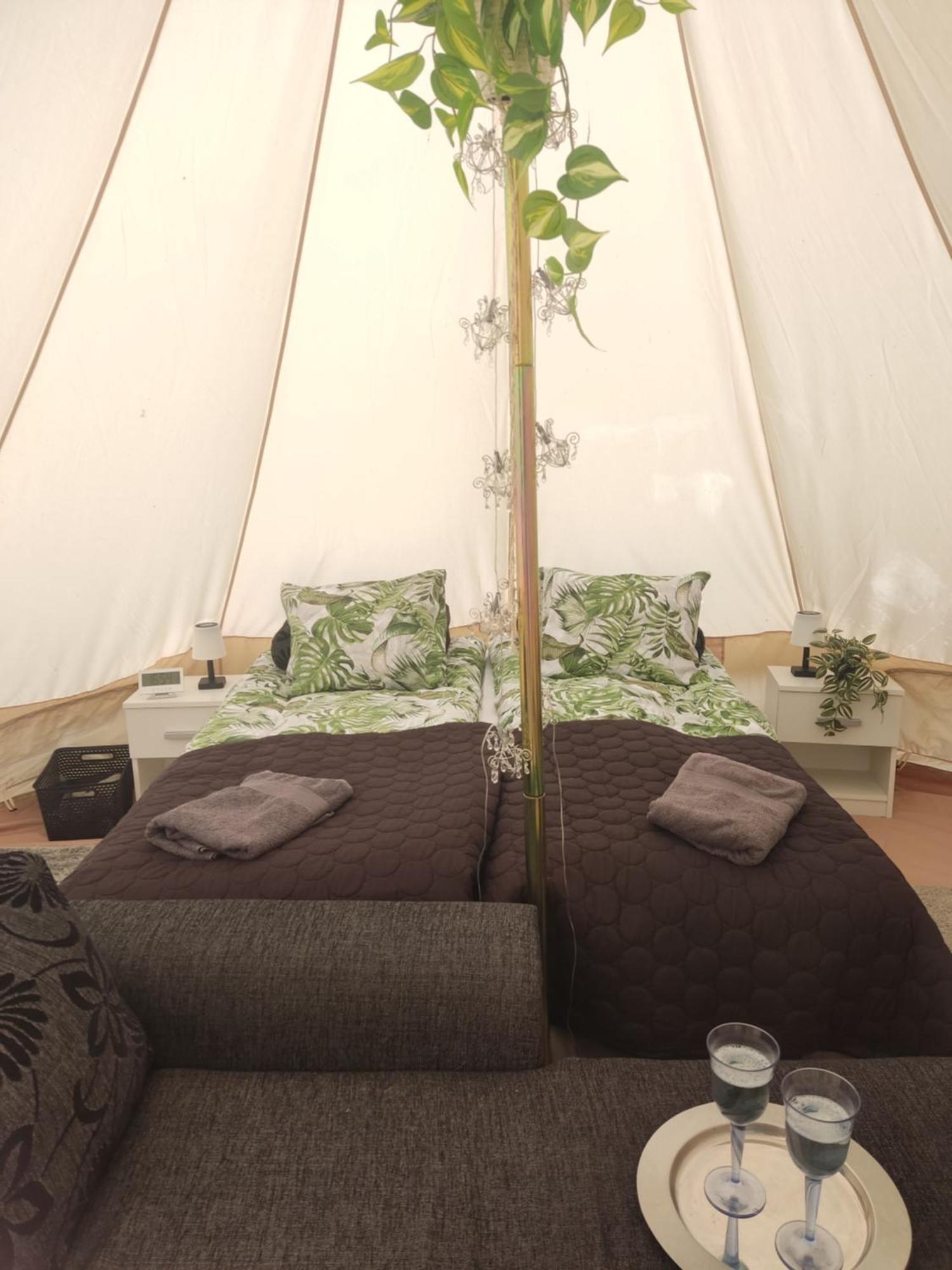 Jämsä Koskentien Kotimajoitus & Luxury Glamping 아파트 외부 사진